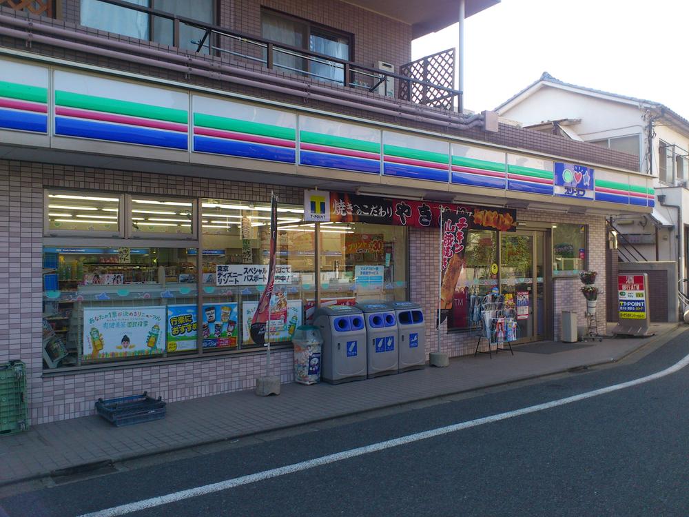 Convenience store. Three F 701m to Setagaya Noge 1-chome