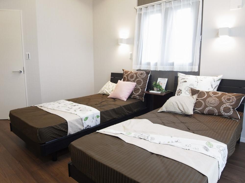 Same specifications photos (Other introspection). Seller construction cases _ Western-style