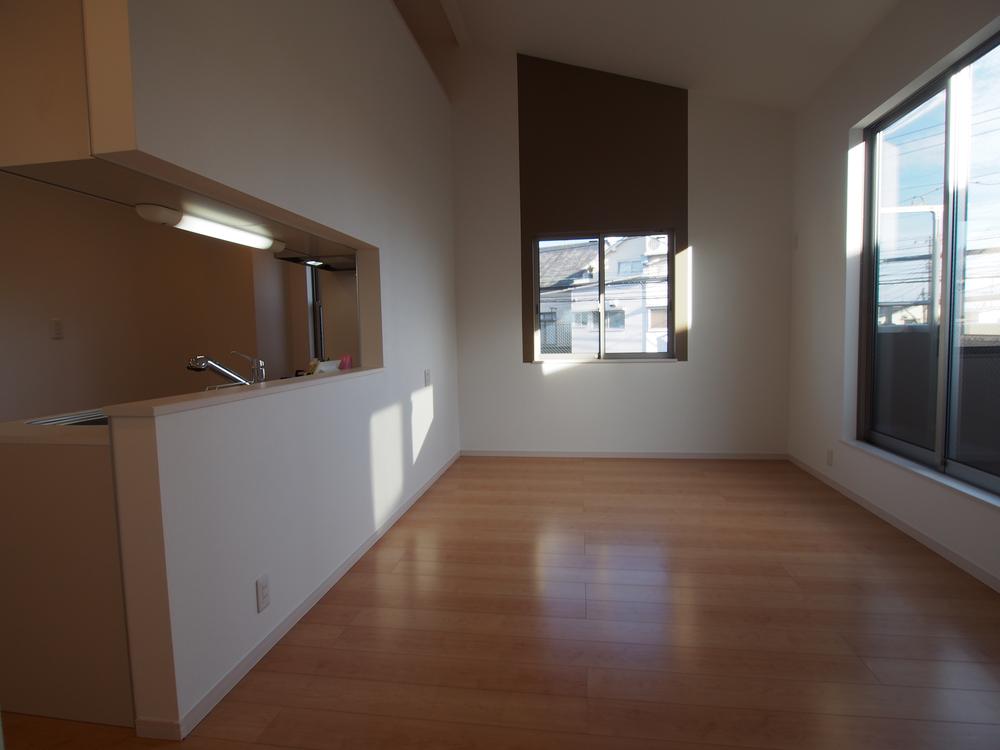 Living. Indoor (12 May 2013) Shooting