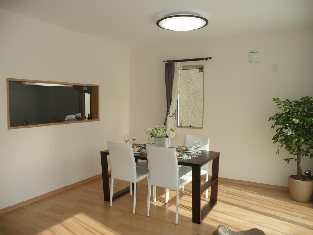 Living. Building 2 LDK