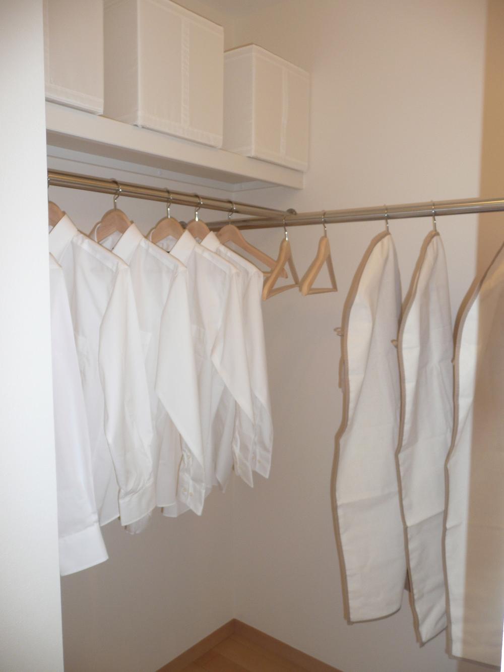 Receipt. Building 2 Second floor walk-in closet