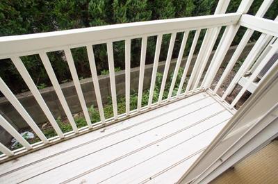 Balcony. ☆ South-facing balcony