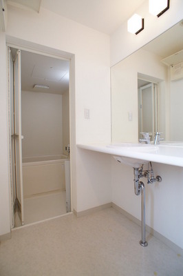 Washroom. Design full of independent wash basin morning dressing is also easy travel!