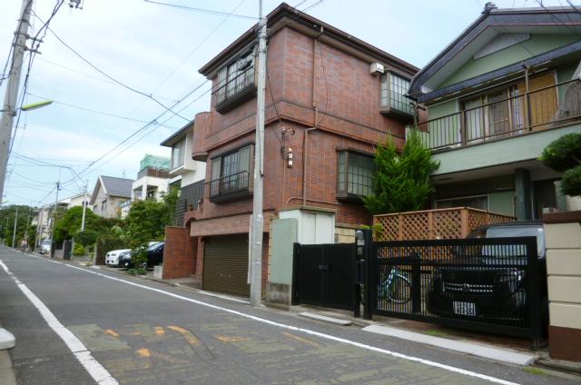 Local photos, including front road. Local (August 2013) shooting front road south road! 