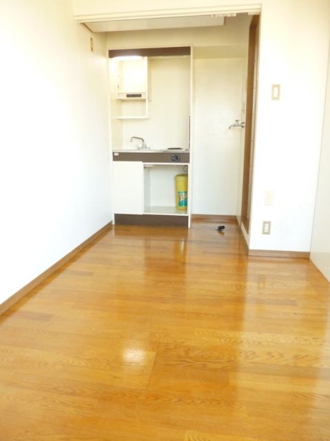 Living and room. 6 Pledge is the flooring of the room.