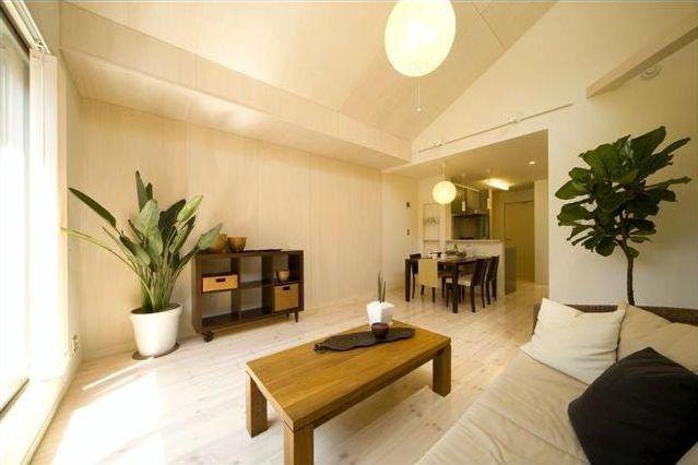 Same specifications photos (Other introspection)