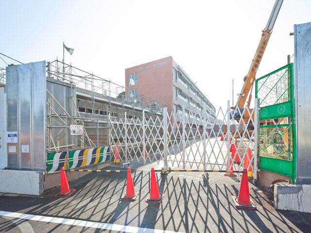 Other. Setagaya Ward Sakuragi Junior High School Distance 430m