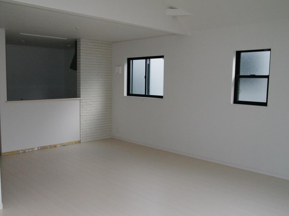 Living. Indoor (10 May 2013) Shooting