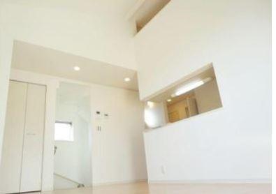 Living. In good per positive living, The relaxation of time.