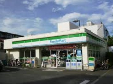 Convenience store. FamilyMart cobblestone Soshigaya store up (convenience store) 768m