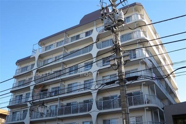 Local appearance photo. Good location property from Yoga Station flat 5 minutes