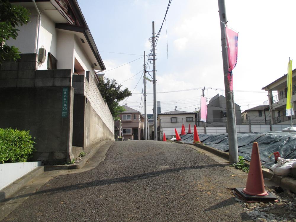 Local photos, including front road. Local (August 2013) Shooting