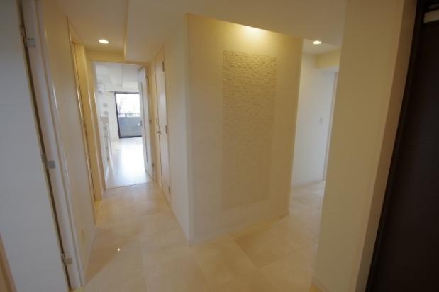 Same specifications photos (Other introspection)