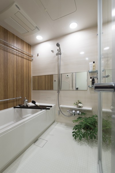  [bathroom] Adopt a chic accent wall