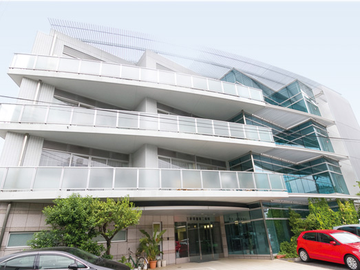 Surrounding environment. Sangenjaya second hospital (G: 2 minutes walk ・ About 140m, B: 3-minute walk ・ About 180m)