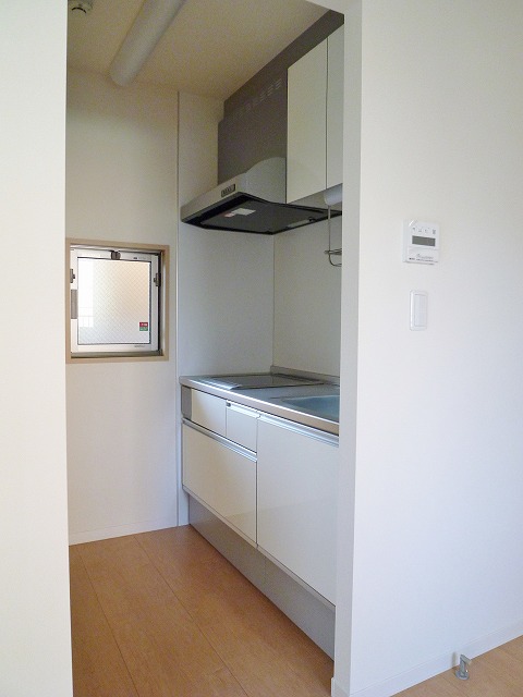 Living and room. Kitchen