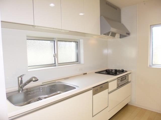 Kitchen. Second floor