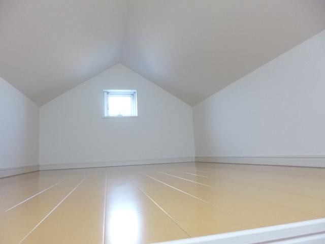 Other. Second floor ・ Grenier