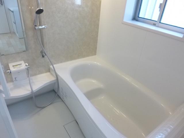 Bathroom. Second floor