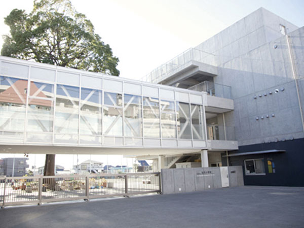 Surrounding environment. Matsuzawa elementary school ([ ※ About than 2] 740m ・ A 10-minute walk)