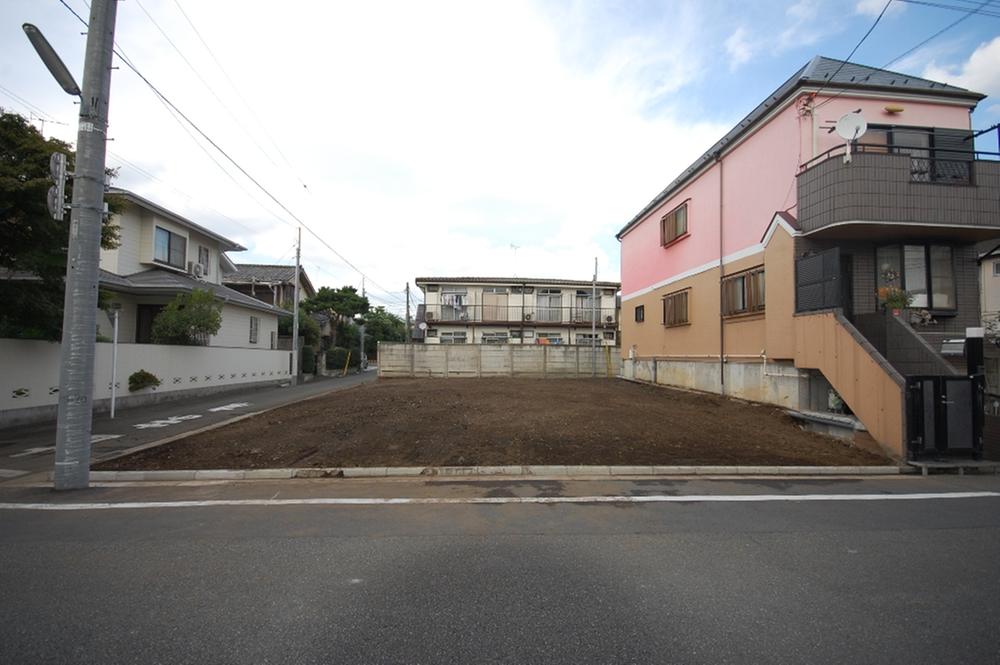 Local land photo. Local (10 May 2013) Shooting