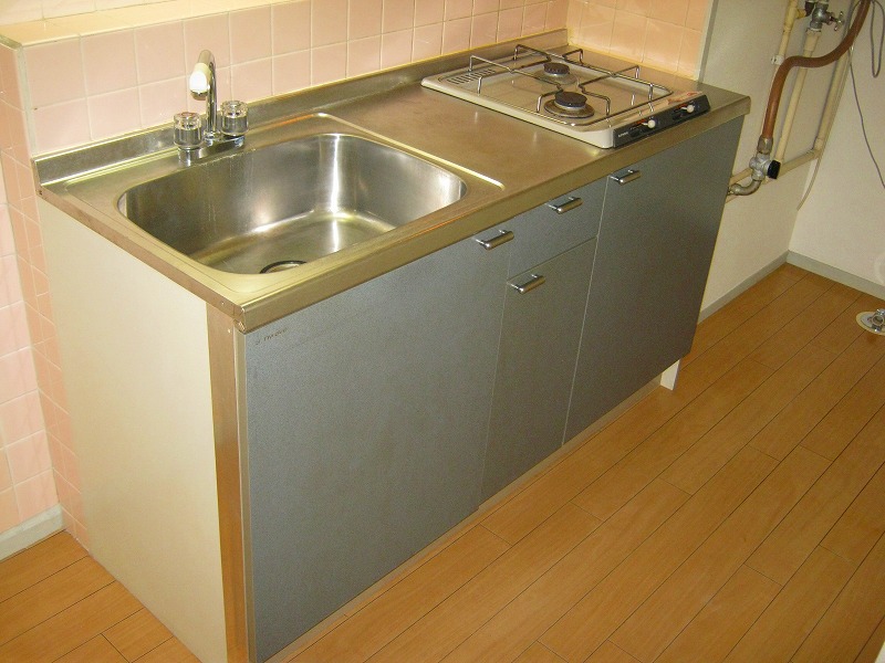 Kitchen. Two-burner stove is equipped with a kitchen
