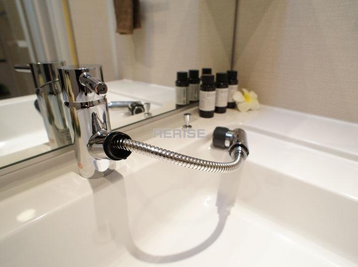 Wash basin, toilet. ~ We propose your lifestyle ~ ◆ 1995 Built, It is already full renovation ◆ Left photo is vanity with a shower head ◆ A 1-minute walk from the Super Summit ◆ Please see the enhancement of equipment.
