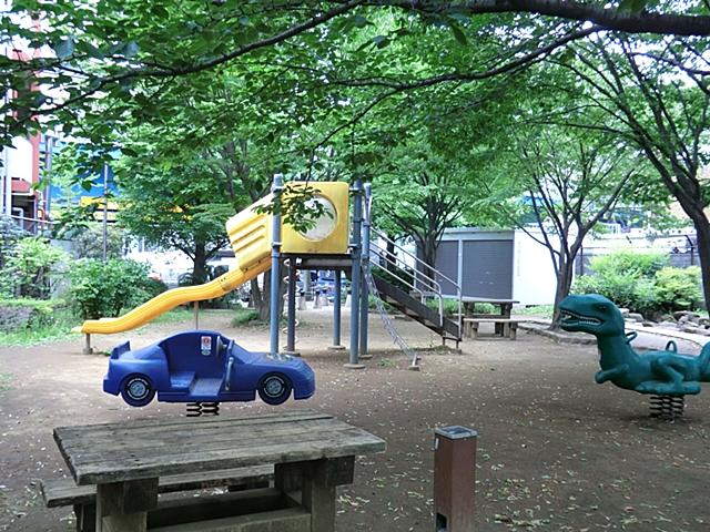 Other. About up to Fukushi park 400m