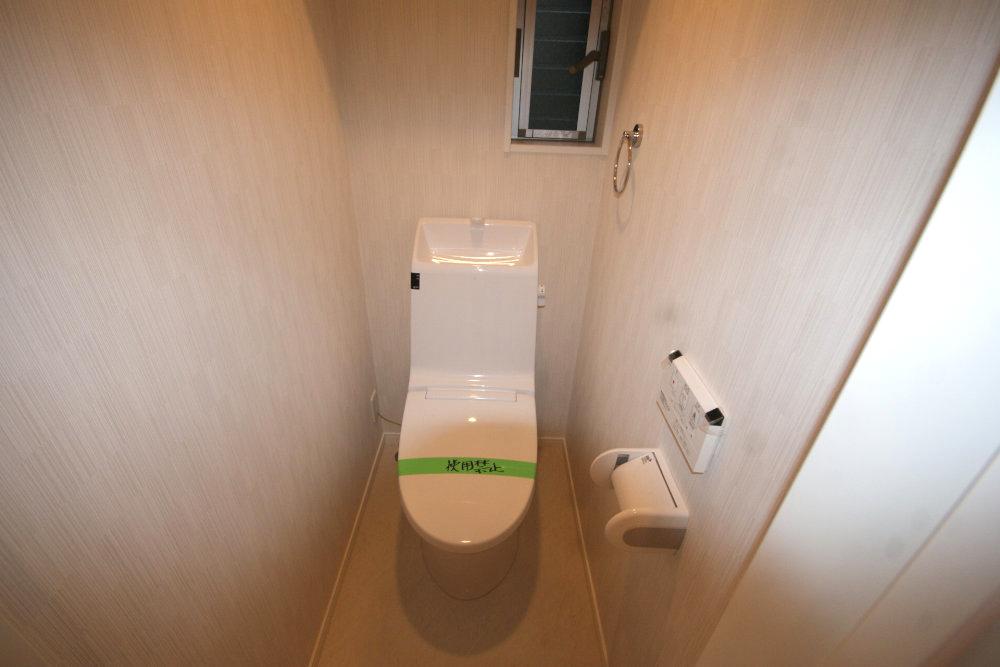 Same specifications photos (Other introspection). Feeling Spacious important space with a bidet. (Example of construction)