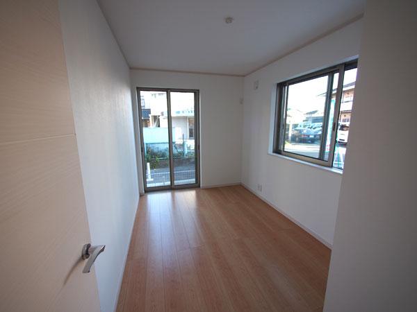 Non-living room. 1 Kaiyoshitsu