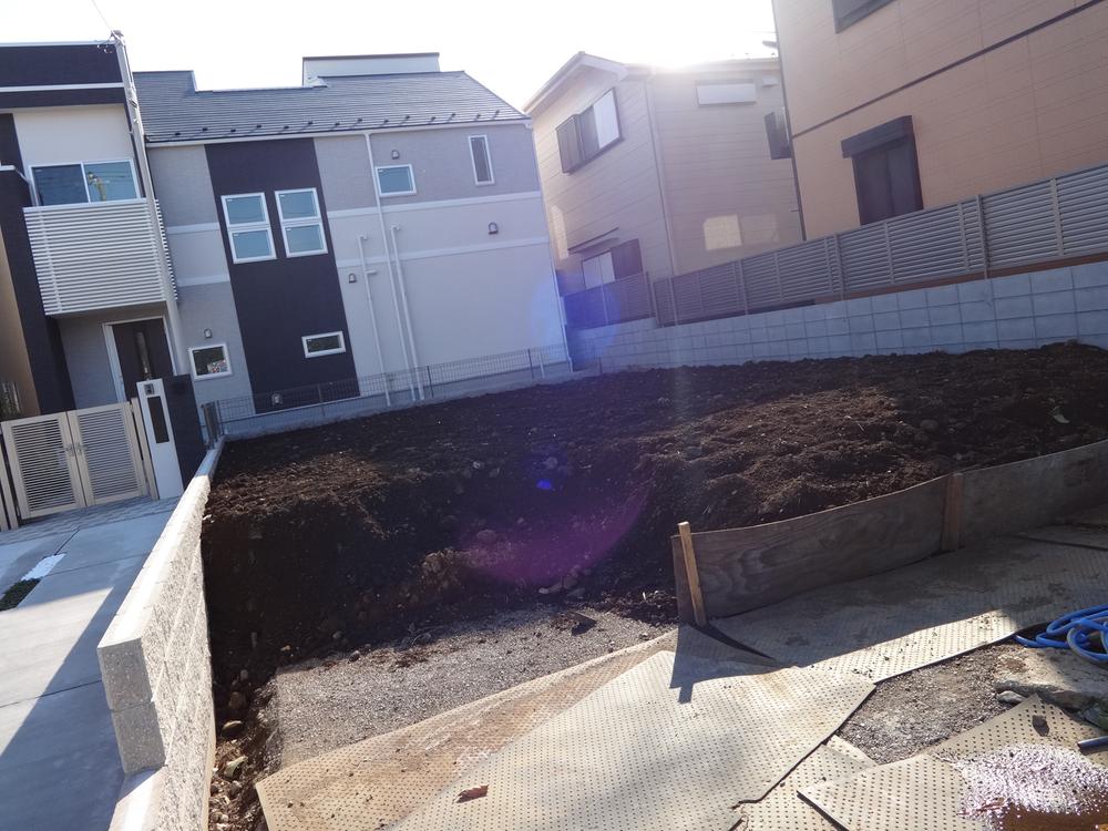 Local land photo. Local (11 May 2013) Shooting