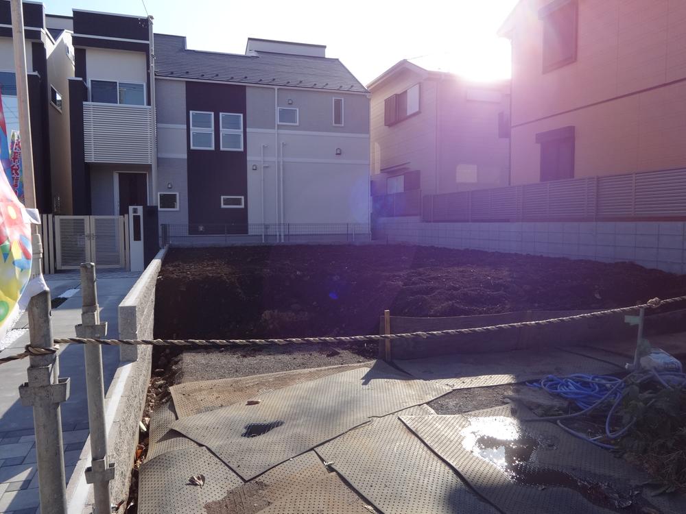 Local land photo. Local (11 May 2013) Shooting