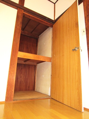 Receipt. There housed two places