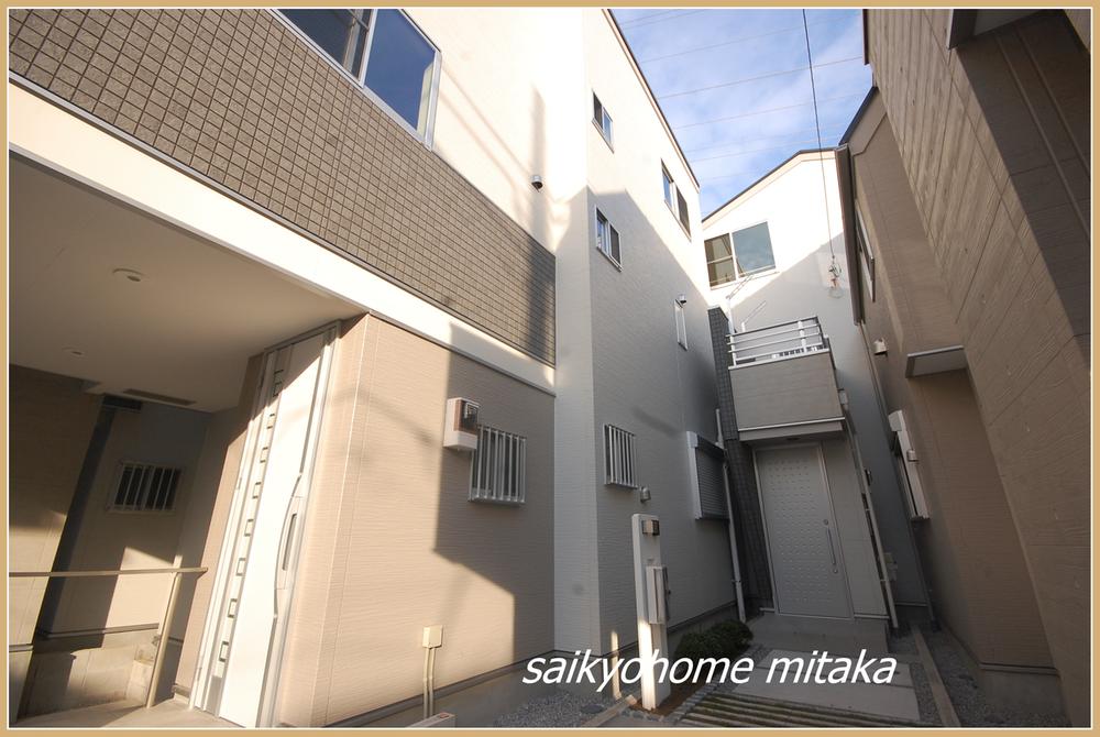 Local appearance photo