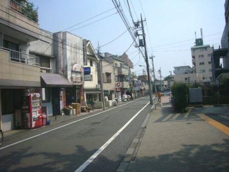 Streets around. Enhancement of the surrounding environment