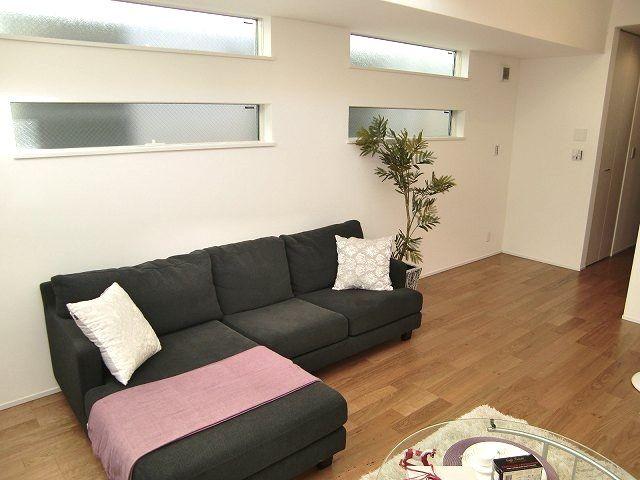 Living. Example of construction