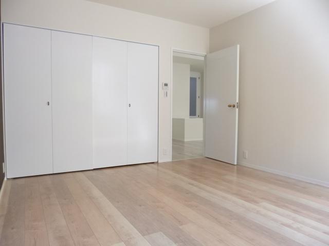 Non-living room. MBR