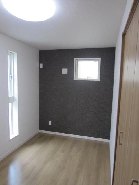 Other introspection. Room (May 2013) Shooting