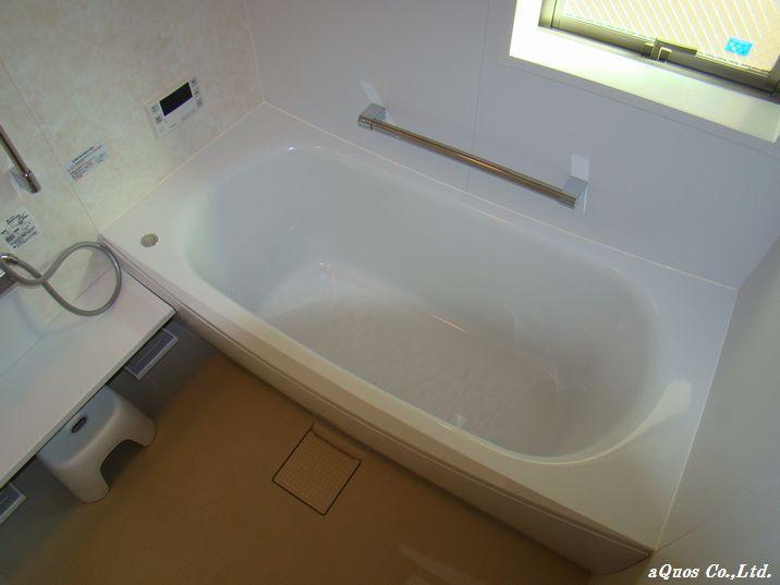 Bathroom. Indoor (11 May 2013) Shooting