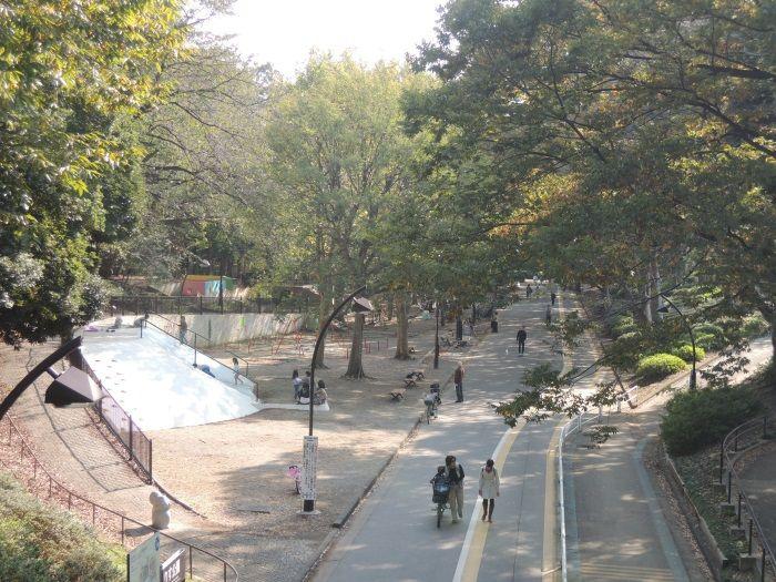 park. 946m caption to Komazawa Olympic Park