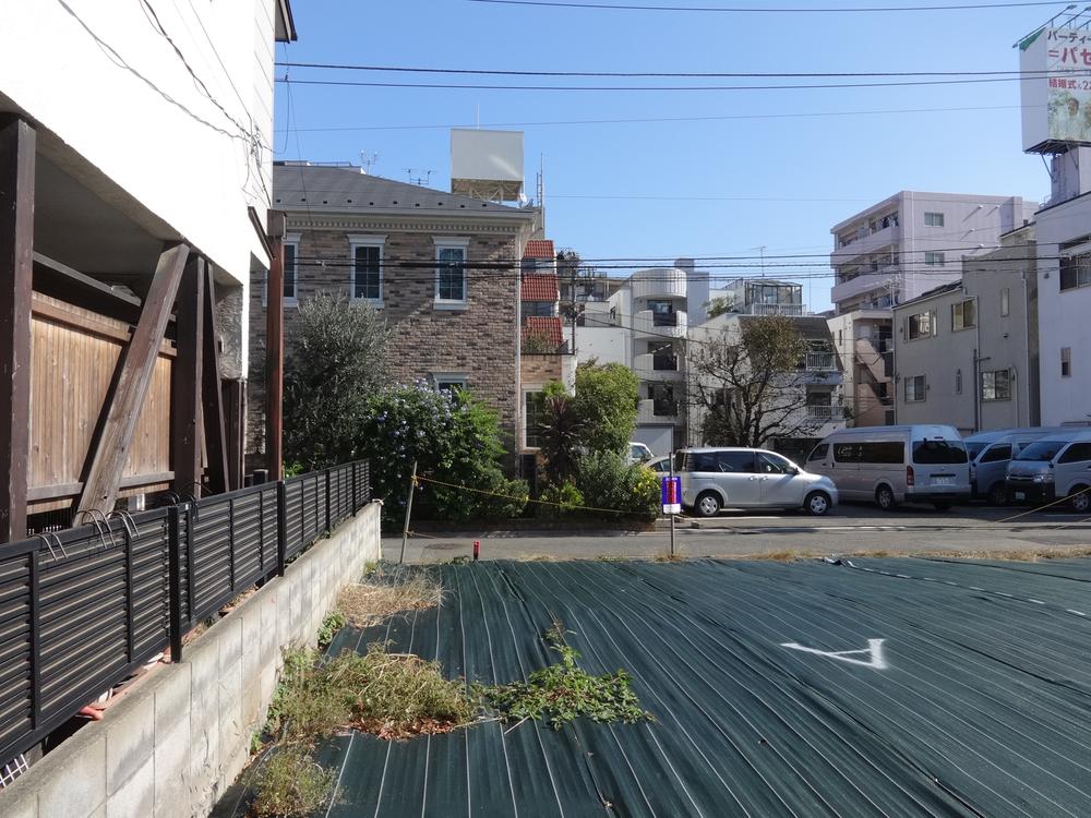 Local land photo. Local (11 May 2013) Shooting