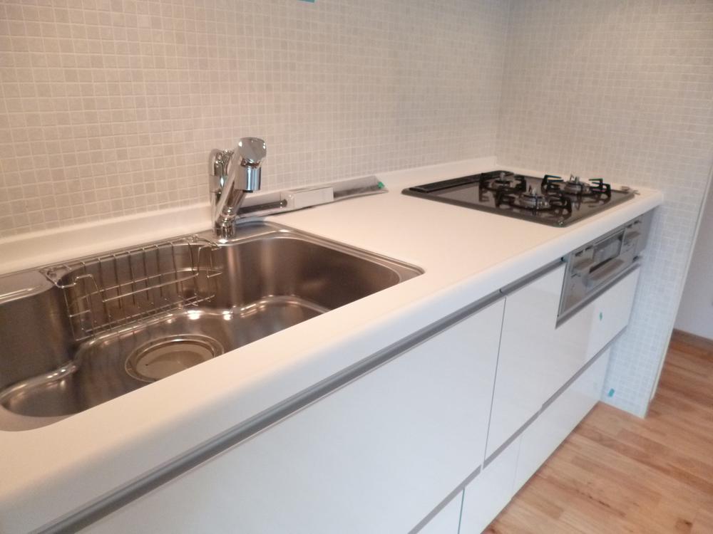 Kitchen. Indoor (June 2013) Shooting