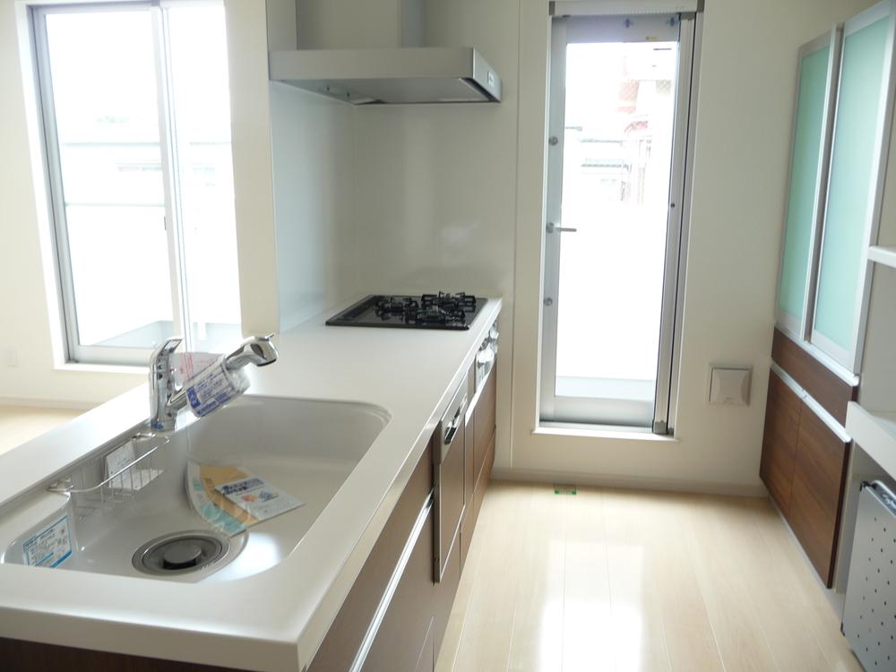 Same specifications photo (kitchen). Same specifications