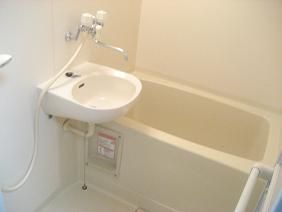 Bath. Hot water baths.