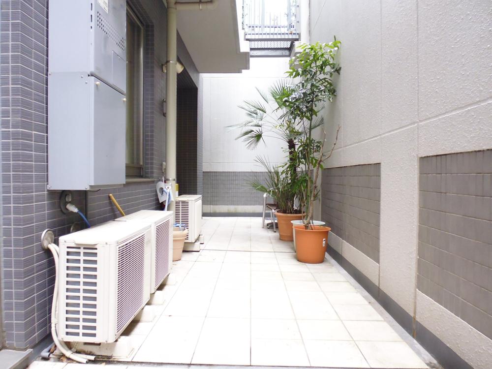 Other introspection. Indoor (12 May 2013) Shooting