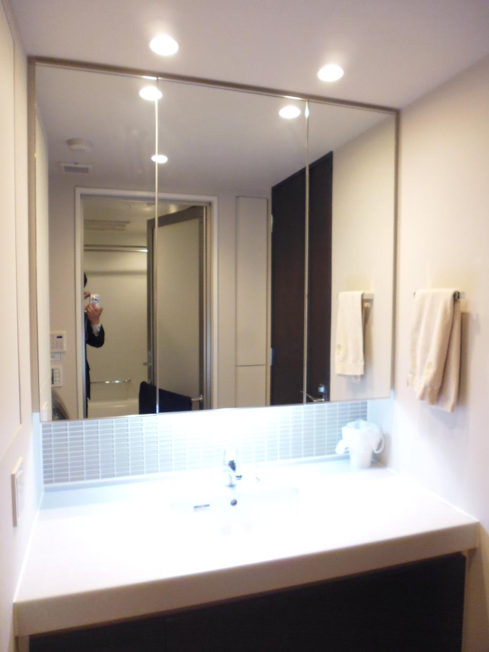 Other introspection. Indoor (12 May 2013) Shooting