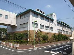 Junior high school. Private Tamagawa 299m to Seigakuin middle school