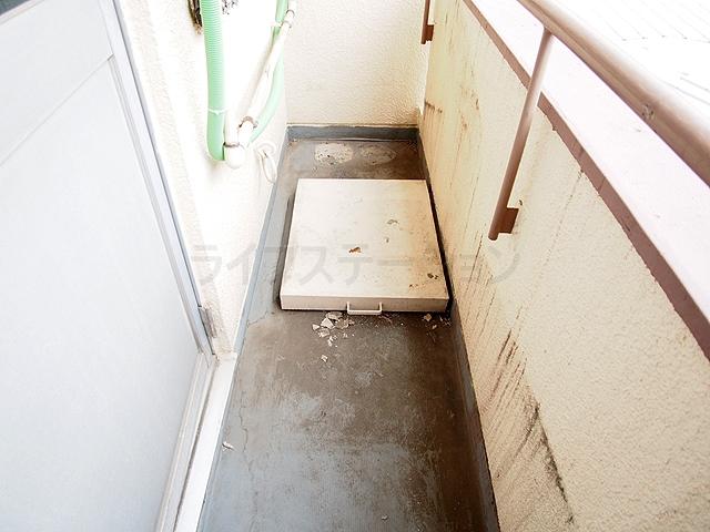 Balcony. Local (11 May 2013) Shooting