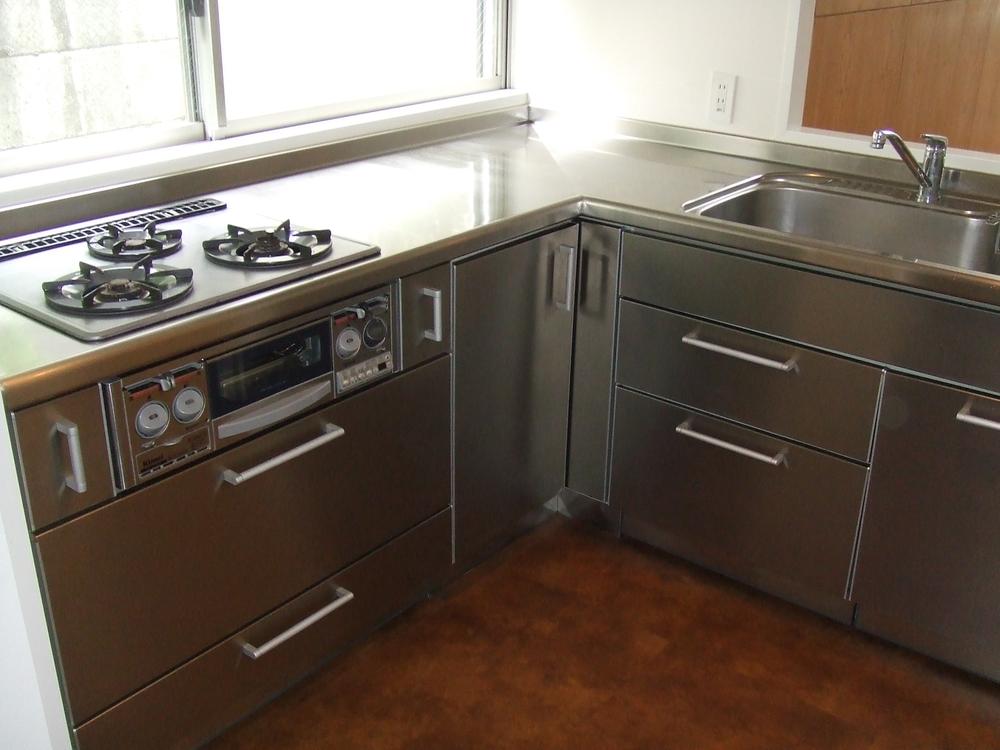 Kitchen. Indoor (June 2013) Shooting