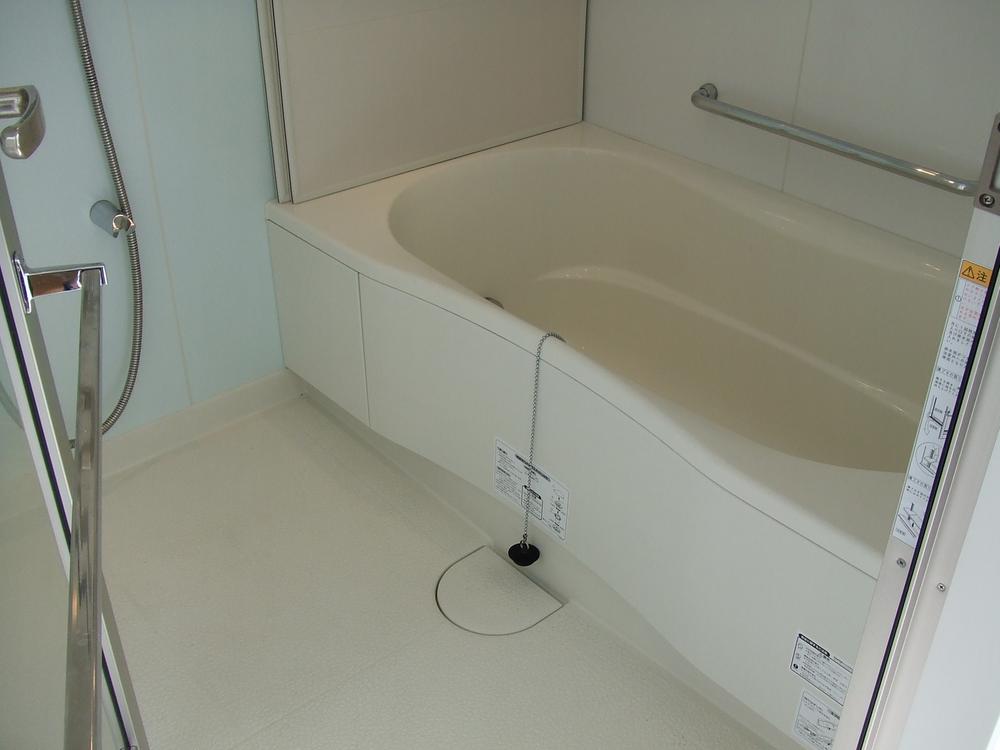 Bathroom. Indoor (June 2013) Shooting